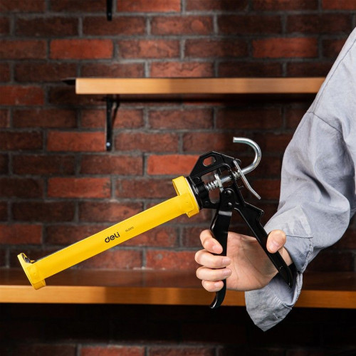 Степлеры, пистолеты, заклепочники Deli Пистолет для герметика Deli DL2370 Размер: 9 дюймов/230 мм. Сталь А3 + алюминий. Угол поворота 360.