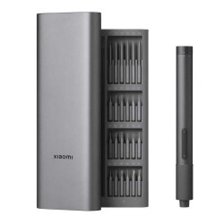 Отвертка с набором бит